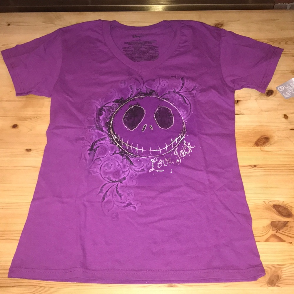 M Women’s Purple Jack Skellington T- Shirt NWT